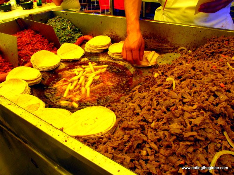 Tacos Cecina www.eatingtheglobe.com Tacos cecina