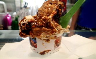 food around the world Roasted fig and cheesecake gelato from Gelateria Vernazza