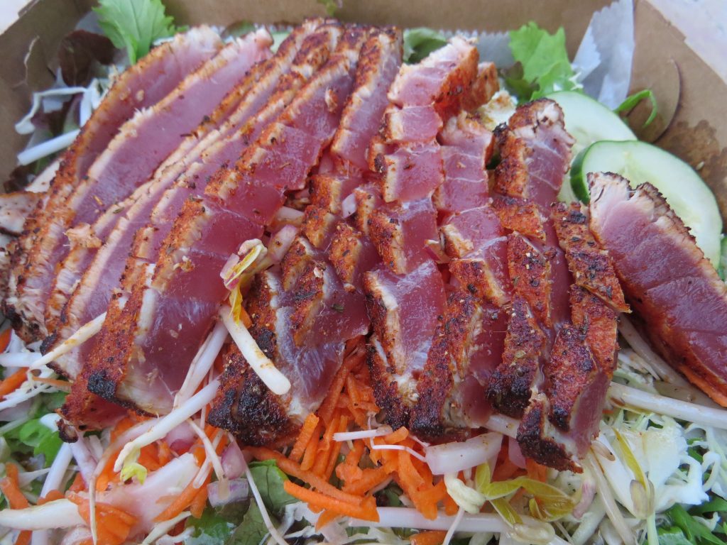 The Essential Guide To The "Must Eat At" Food And Restaurants In Kauai